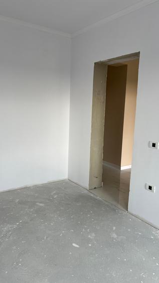Duplex cu 4 camere cu Teren 400 Mp în Cornești