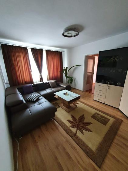 Apartament cu 2 camere semidecomandat în Crihala