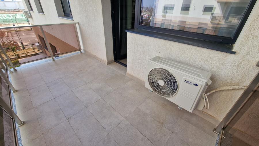 Apartament cu 2 camere semidecomandat, mobilat în Industriilor