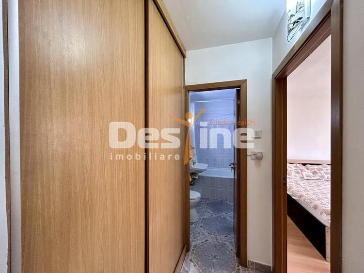 Apartament cu 2 camere semidecomandat, mobilat în Vest