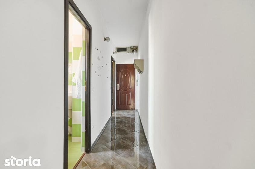 Apartament cu 2 camere decomandat, mobilat în Central
