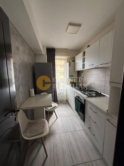 Apartament cu 3 camere decomandat, mobilat în Cug
