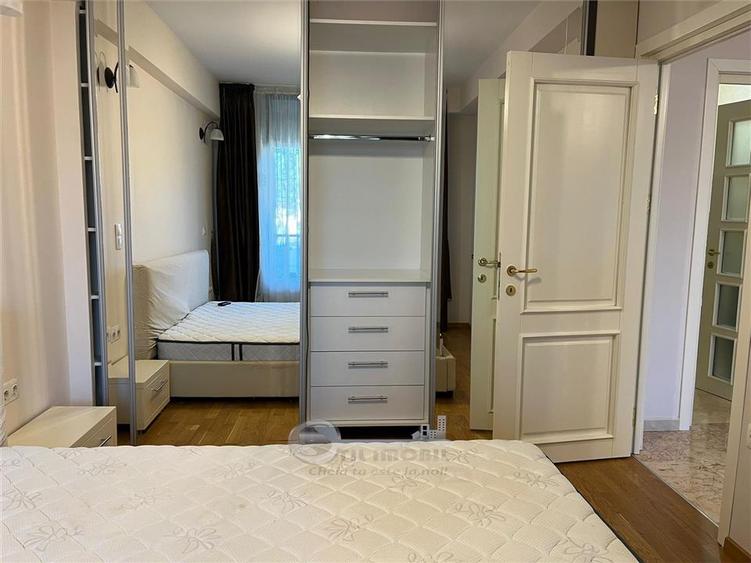 Apartament cu 3 camere decomandat în Copou