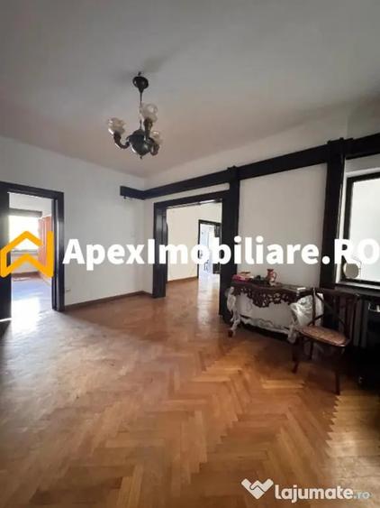Apartament cu 3 camere decomandat în Cișmigiu