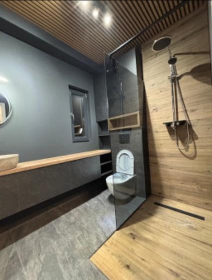 Casă individuală cu 4 camere cu Teren 1010 Mp în Bălăceanca