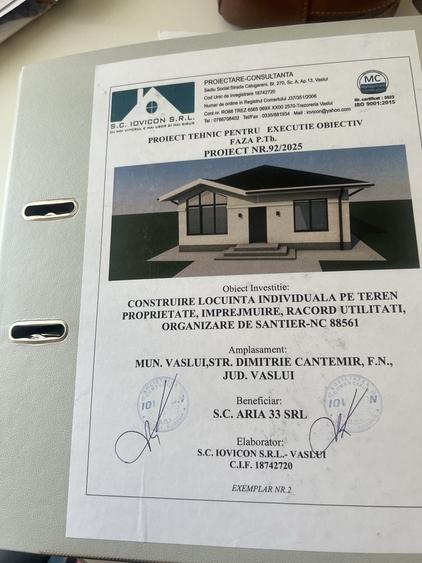 Casă cu 3 camere în Poiana