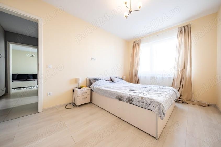 Apartament cu 2 camere decomandat în Tractorul