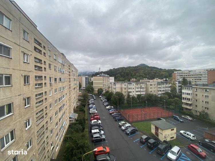 Apartament cu 2 camere decomandat, mobilat în Est