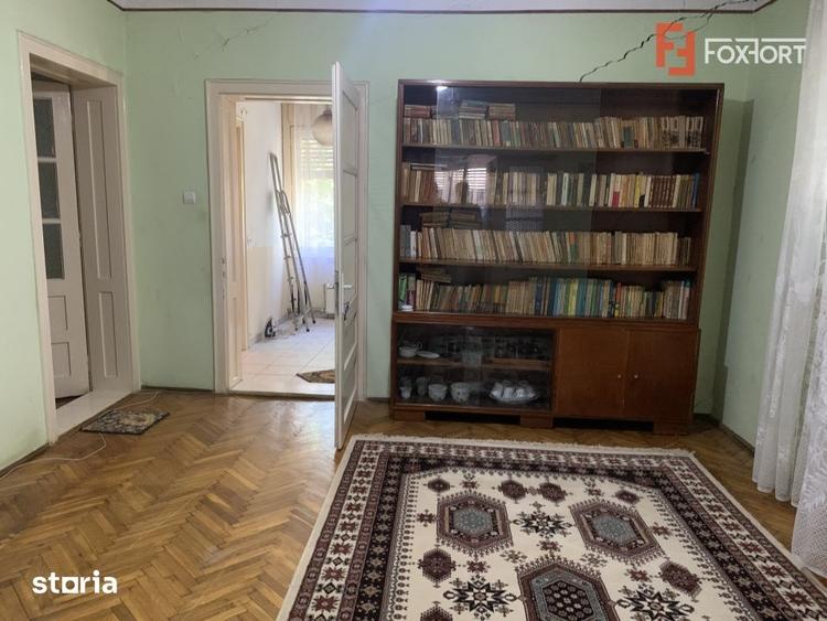 Casă cu 5 camere cu Canalizare în Ghirodei