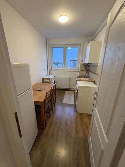 Apartament cu 2 camere decomandat în Astra