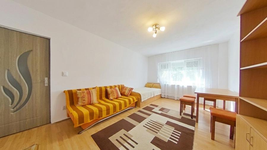 Apartament cu 2 camere decomandat, mobilat în Micălaca