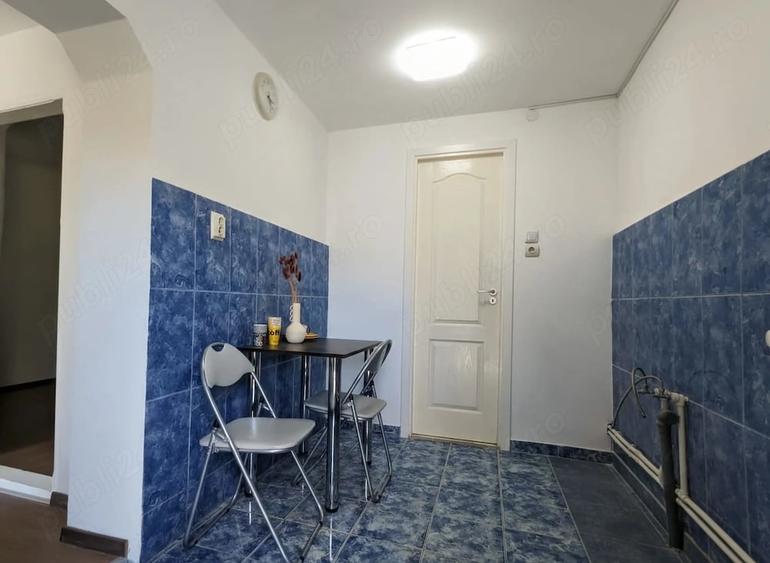 Casă cu 3 camere cu Teren 2000 Mp în Fărcașele