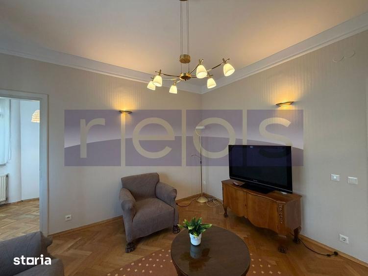 Apartament cu 4 camere, mobilat în Armeneasca