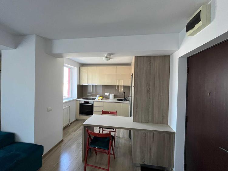 Apartament cu 2 camere semidecomandat în Exterior Vest