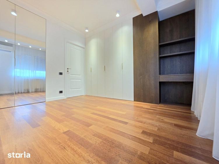 Apartament cu 3 camere în Primăverii