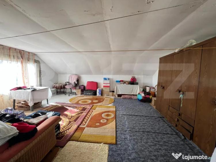 Casă cu 5 camere cu Teren 524 Mp în Popoveni
