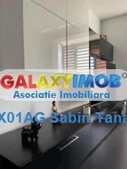 Apartament cu 2 camere decomandat în Calea București