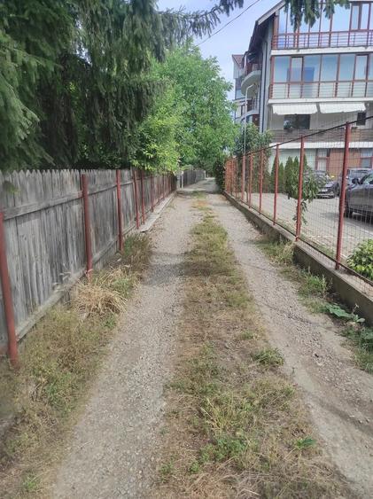 Casă cu 2 camere cu Teren 812 Mp în Central