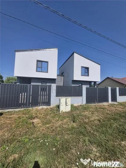 Casă cu 3 camere cu Teren 350 Mp în Moșnița Nouă