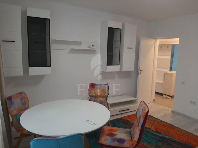 Apartament cu 3 camere decomandat, mobilat în Gheorgheni — fotografia 2