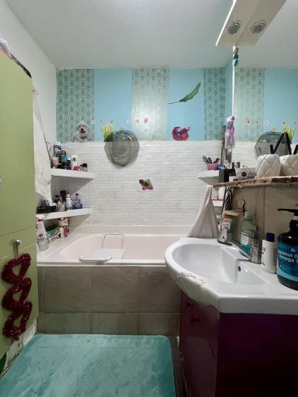 Apartament cu 2 camere decomandat, mobilat în Lipovei