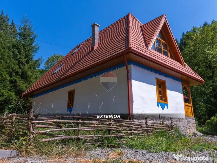 Casă cu 4 camere cu Teren 242 Mp în Firiza