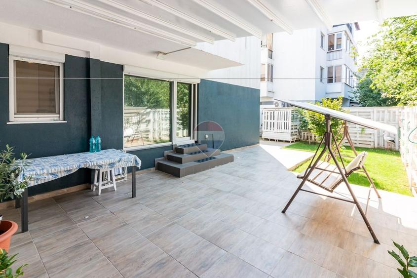 Apartament cu 2 camere decomandat, mobilat în Est