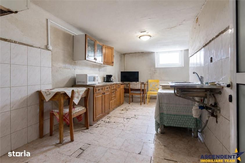 Casă cu 2 camere cu Teren 356 Mp în Brașovul Vechi