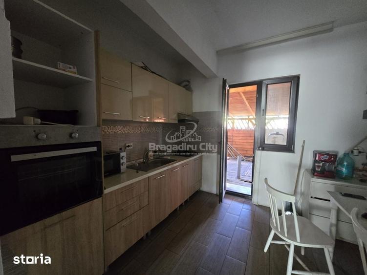 Inchiriere Apartament 3 cam cu curte Monumentului Bragadiru - 8