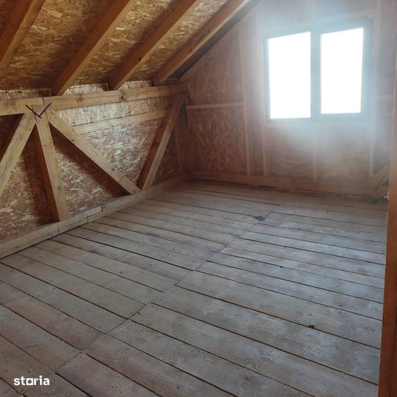 Casa separata cu pivni?a ?i pod utilizabil in mediul rural - 10