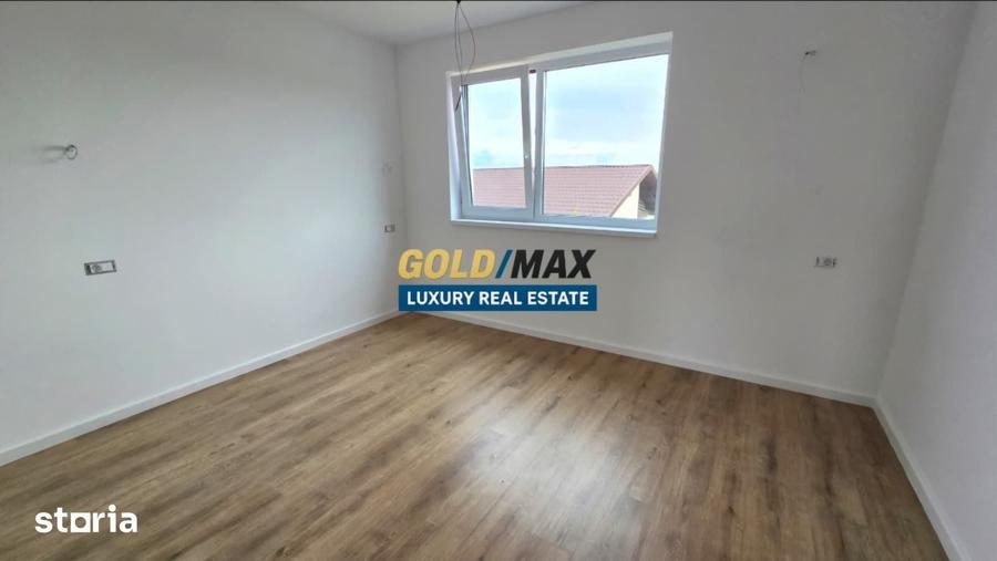 Casă cu 4 camere cu Teren 400 Mp în Moșoaia