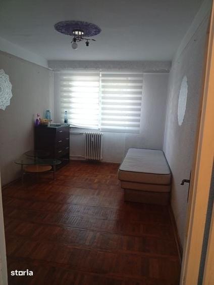 Vand apartament 2 camere semidecomandat - 1