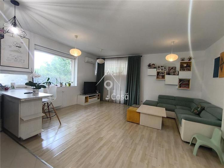 Apartament cu 2 camere semidecomandat, mobilat în Berceni