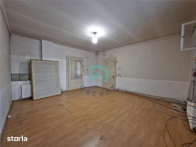 Casă cu 3 camere cu Teren 219 Mp în Bartolomeu