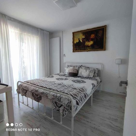 Apartament cu 2 camere decomandat, mobilat în Berceni
