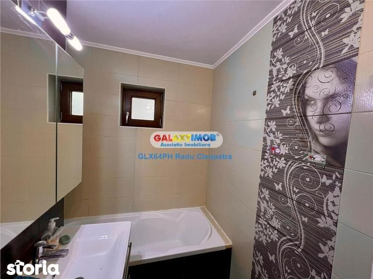 Apartament cu 3 camere, mobilat în Malu Roșu