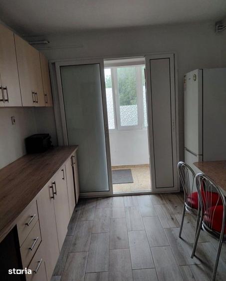 Apartament cu 2 camere decomandat în Lipovei