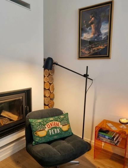Apartament cu 3 camere decomandat în Medicină