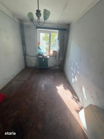 Apartament cu 2 camere semidecomandat în Valea Rosie