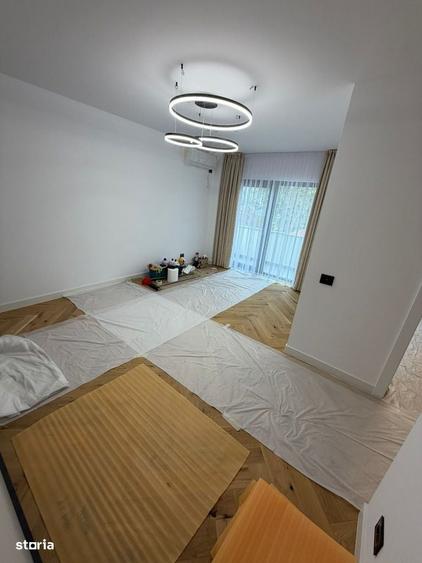 Apartament cu 3 camere decomandat în Oituz