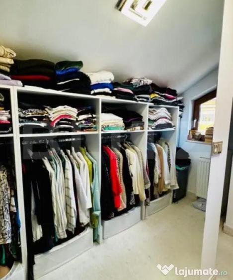 Casă cu 3 camere cu Teren 340 Mp în Semicentral