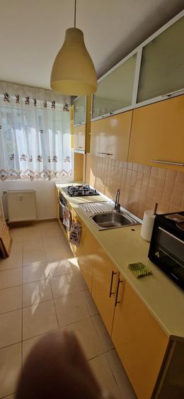 Apartament cu 3 camere decomandat în Unirii