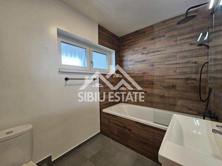 Duplex cu 4 camere cu Canalizare în Șelimbăr