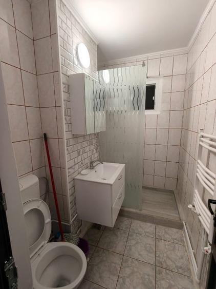 Apartament cu 2 camere, mobilat în Tătărași