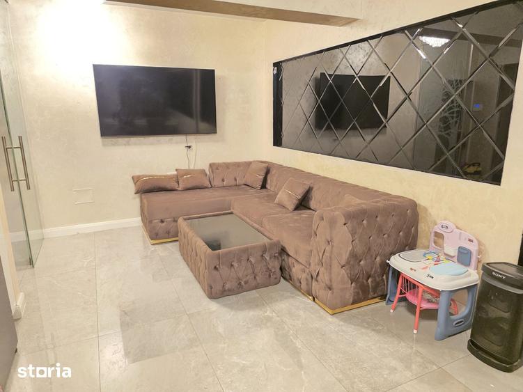 Apartament cu 3 camere în Metalurgiei