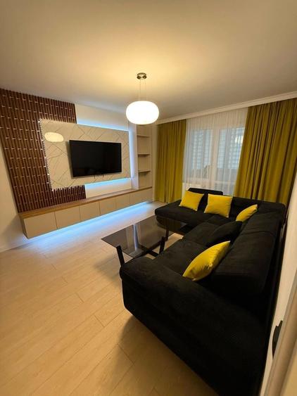 Apartament cu 2 camere decomandat în Central