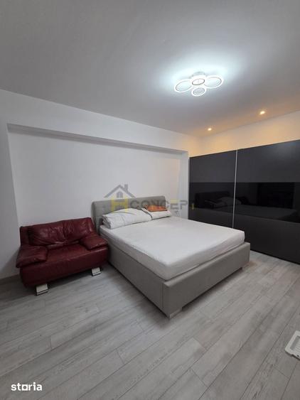 Apartament cu 3 camere în Splaiul Unirii