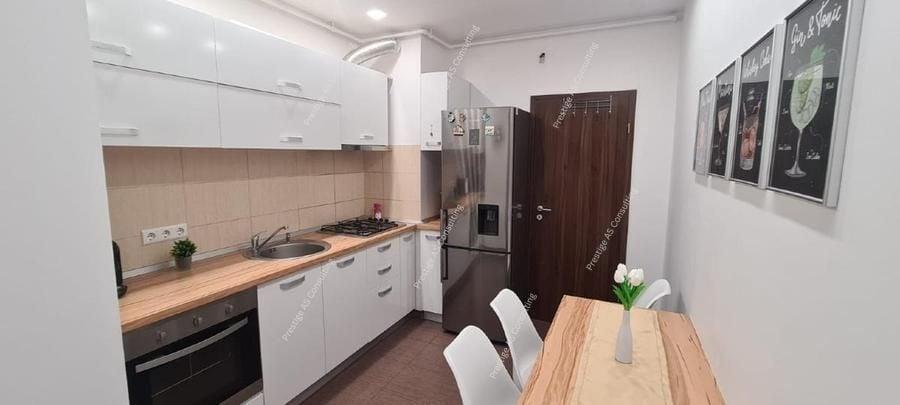 Apartament cu 2 camere decomandat, mobilat în Aradului