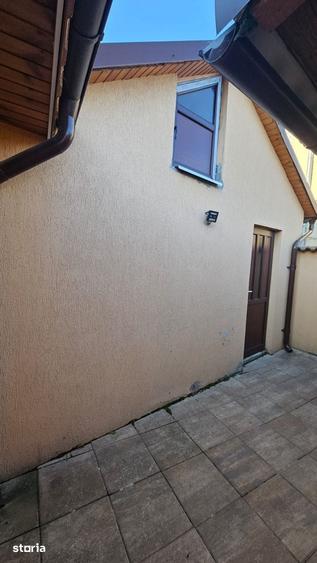 Casă cu 2 camere cu Teren 162 Mp în Central