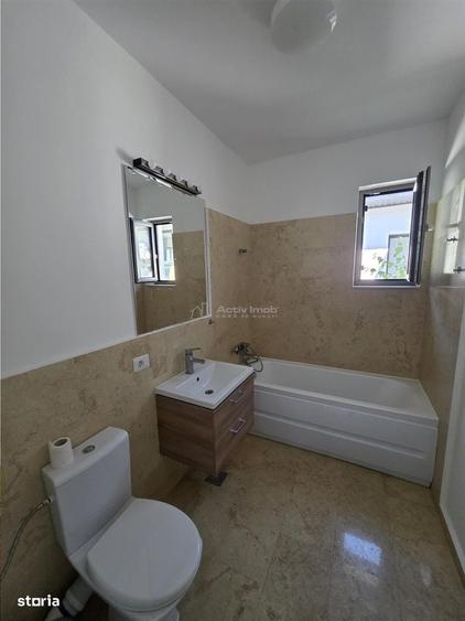 Casă cu 4 camere în Tamași